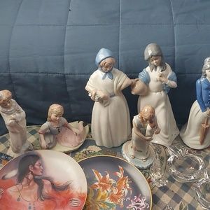 Collection dolls in princess house